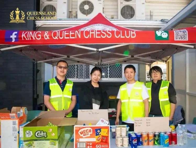 Parent volunteers supporting the Linglong Cup chess tournament